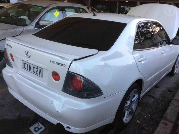 WRECKING LEXUS IS300 AUTO 2002 2JZGE SUNROOF CLEAN BLACK INTERIOR LOW